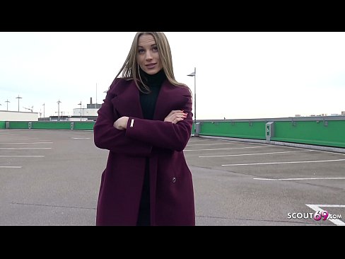 ❤️ NEMECKÝ SKAUT JE SEN DOTÝKAJÚCI SA STEELE, PARKOVISKO TELLTALE A SEXY ZA PENIAZE Porno video na nás ﹏