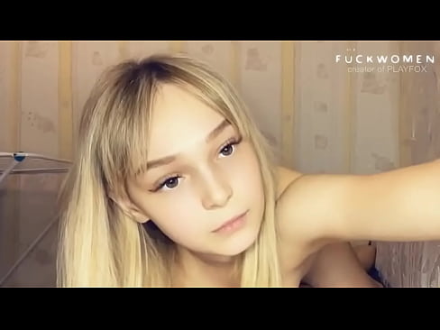 ❤️ Nenásytná školáčka poskytuje spolužiačke zdrvujúci pulzujúci orálny krém Porno video na nás ﹏